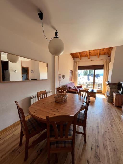 Apartamento Margalida En Cerler, Pirineo Huesca Exterior photo